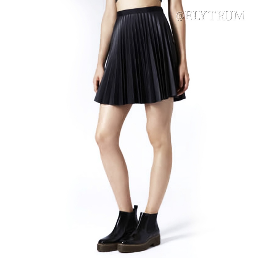 Topshop faux leather pleated club style mini skirt